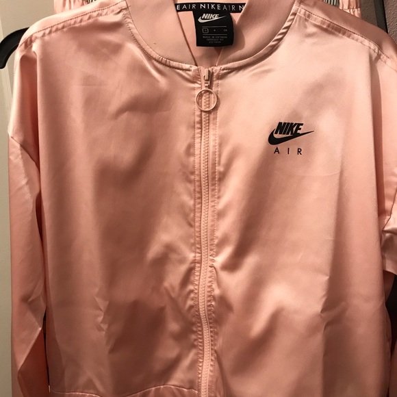 nike peach jacket